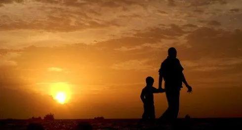 爸爸妈妈我想对你说作文500字左右,爸我想对你说五年级作文范文500字