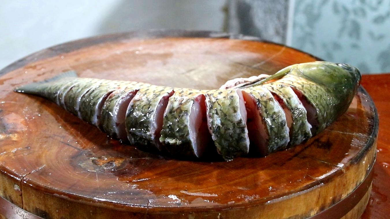 草鱼最好吃的做法全部,草鱼最好吃的做法小视频