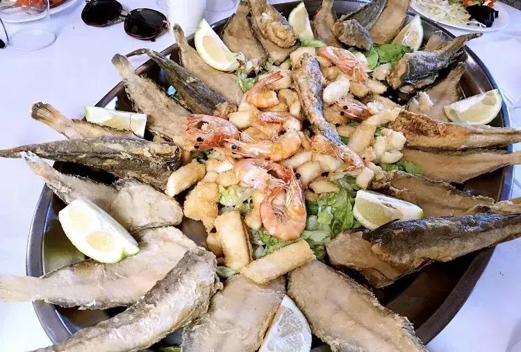 非洲的“后花园”在中国爆红，这个国家简直是“好色者”的天堂