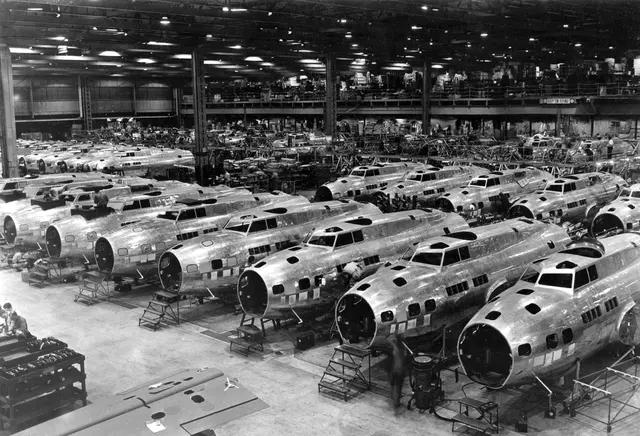 是什么保证美军在远离美国本土还能好吃好喝？二战美军有多壕？