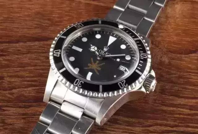 卡地亚钢表带自己怎么清洗,卡地亚表带老是松怎么弄