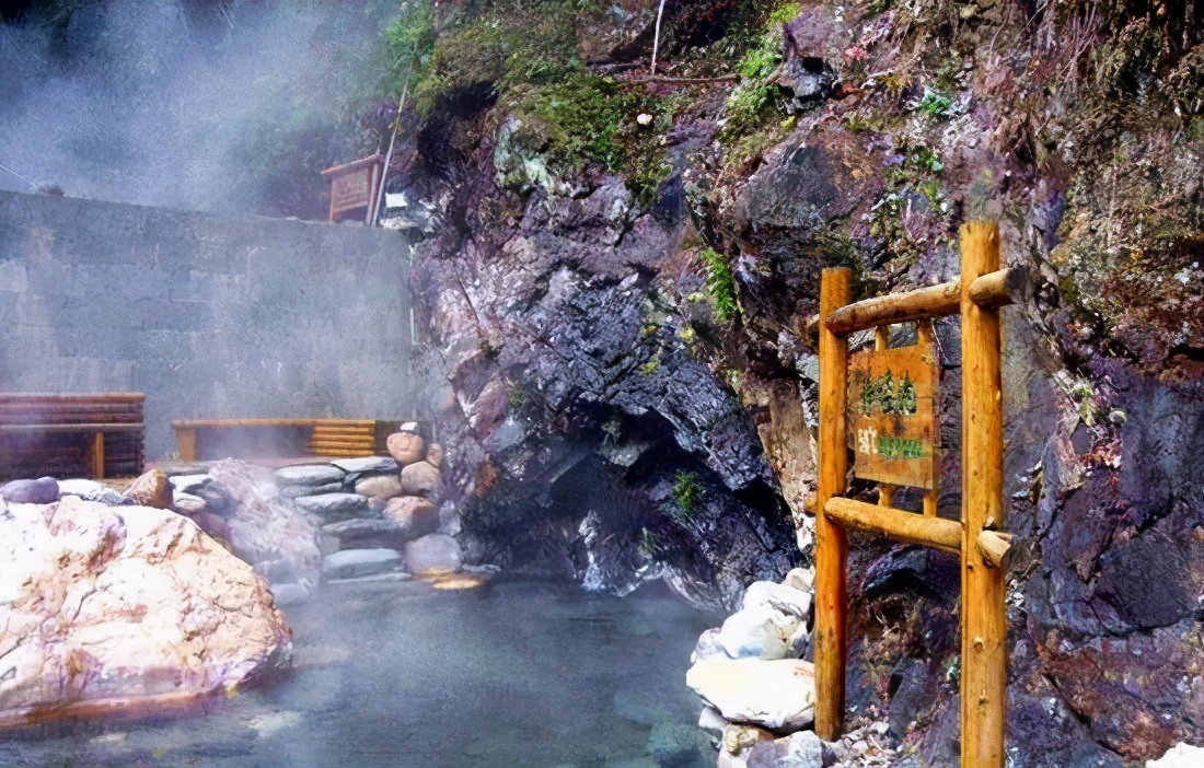咸宁9月份适合去泡温泉么,泡温泉的旅游地方
