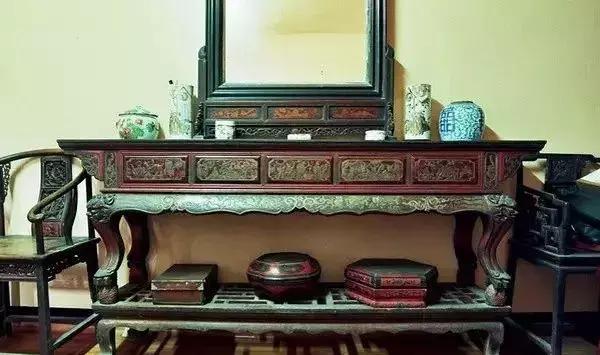 从刷涂料到乳胶漆的过程,桐油漆与水性油漆的优缺点