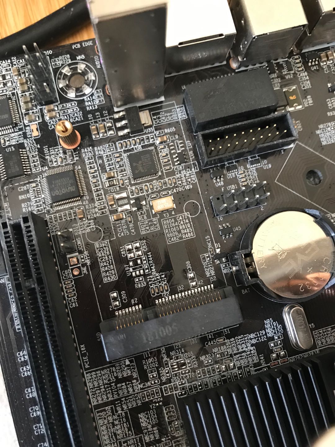 英特尔奔腾3处理器,英特尔300元以下最强cpu