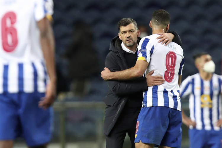 创耻辱纪录尤文客负波尔图，斑马众将期待次回合翻盘