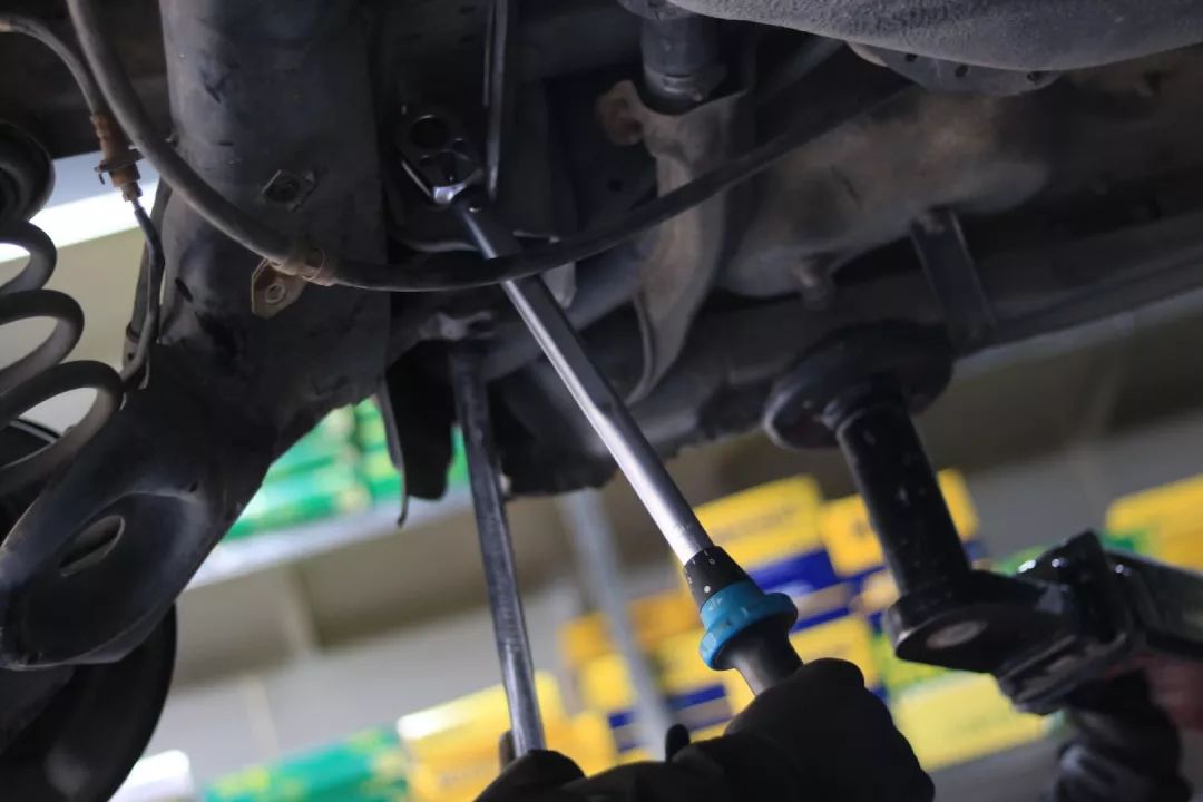 怪兽修车翻新,怪兽修车老车翻新