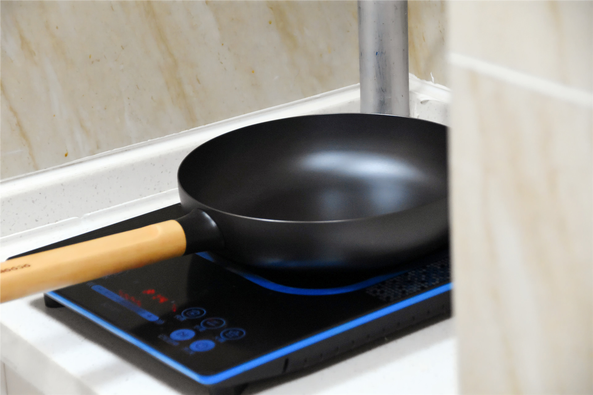 买煎锅还是奶锅实用点好,小米饭锅推荐最新款