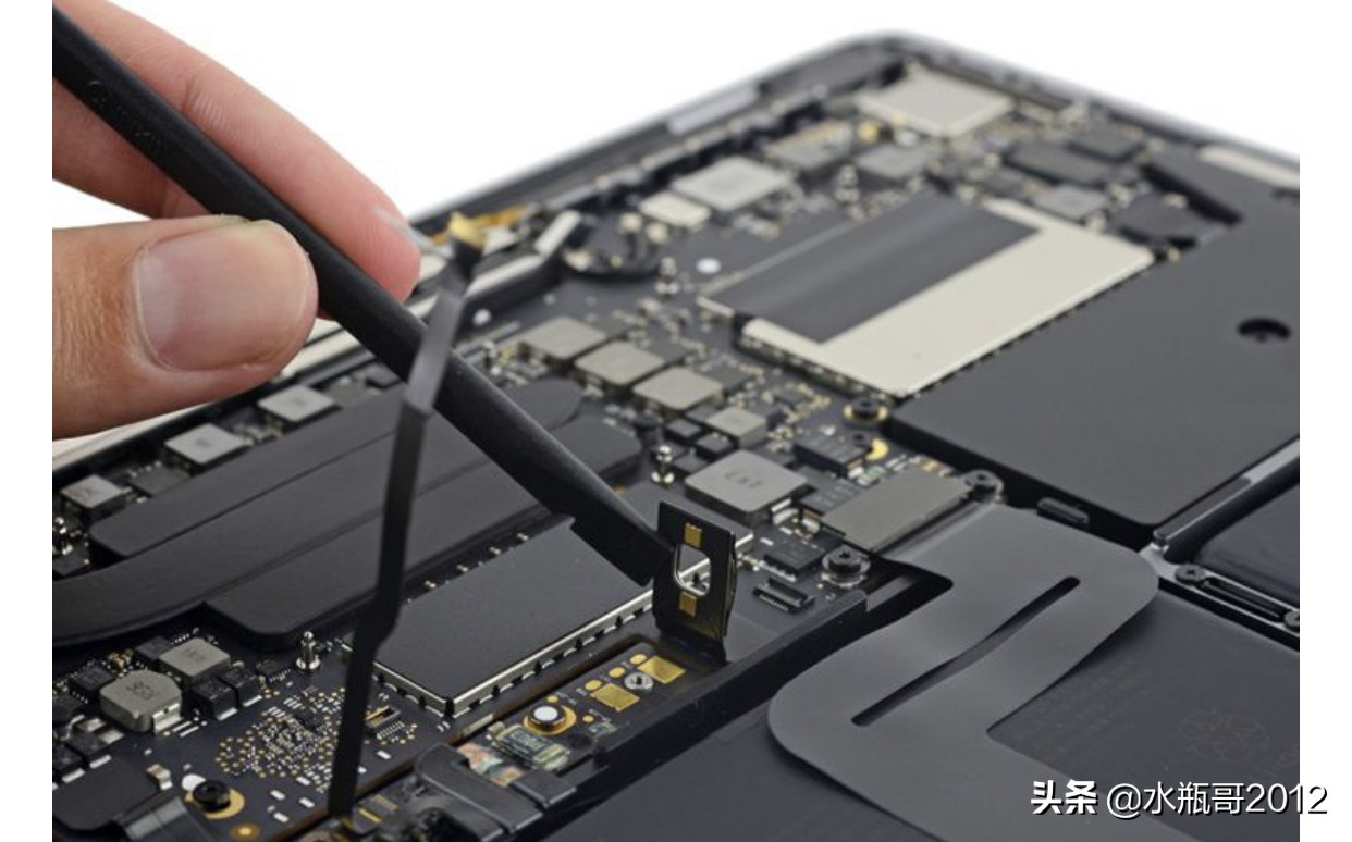 苹果笔记本硬盘更换小技巧,2015款mbp换硬盘教程