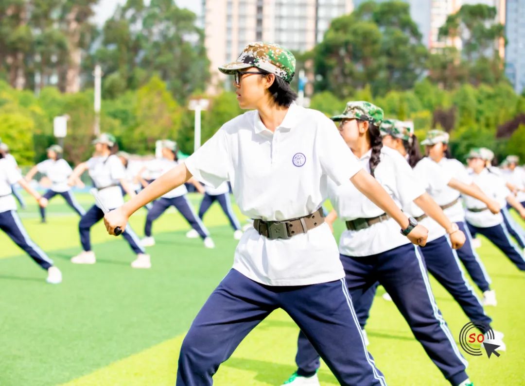 迎建党百年军训风采,青春飞扬军训