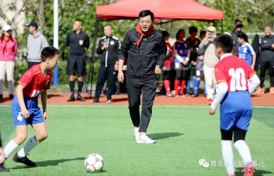 左文清袁生马永康齐聚青岛镇江路小学，为的原来是这件事