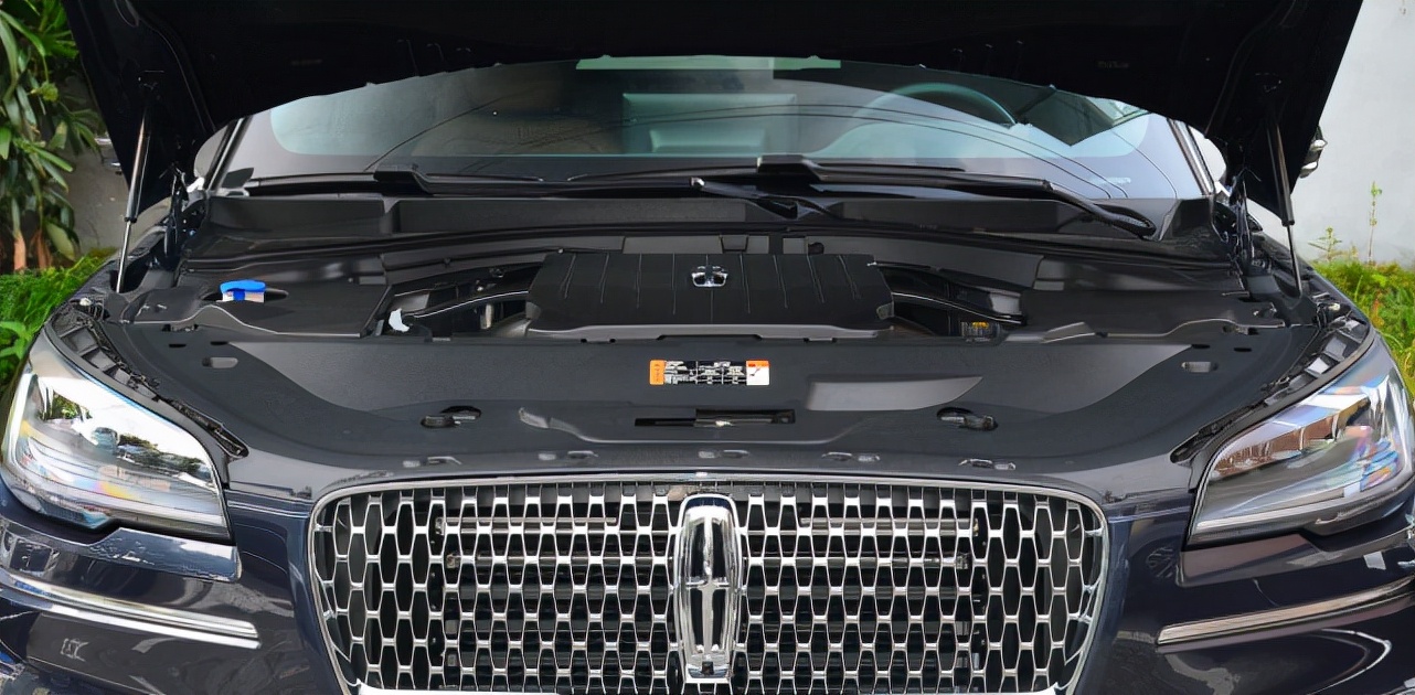 68.89万提了辆林肯飞行家,用车两个月后,真实驾驶体验如何