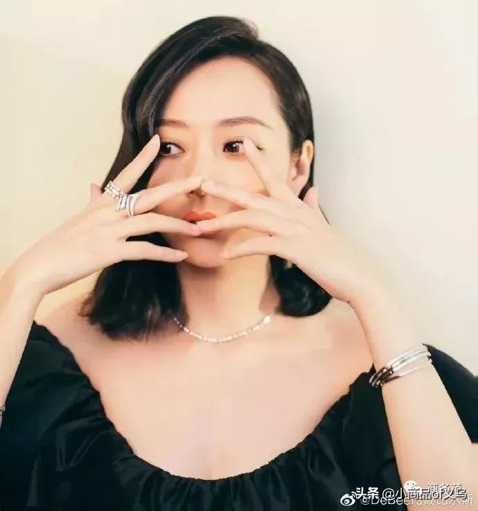 刘亦菲杨幂同框图,刘亦菲短发和杨幂同框