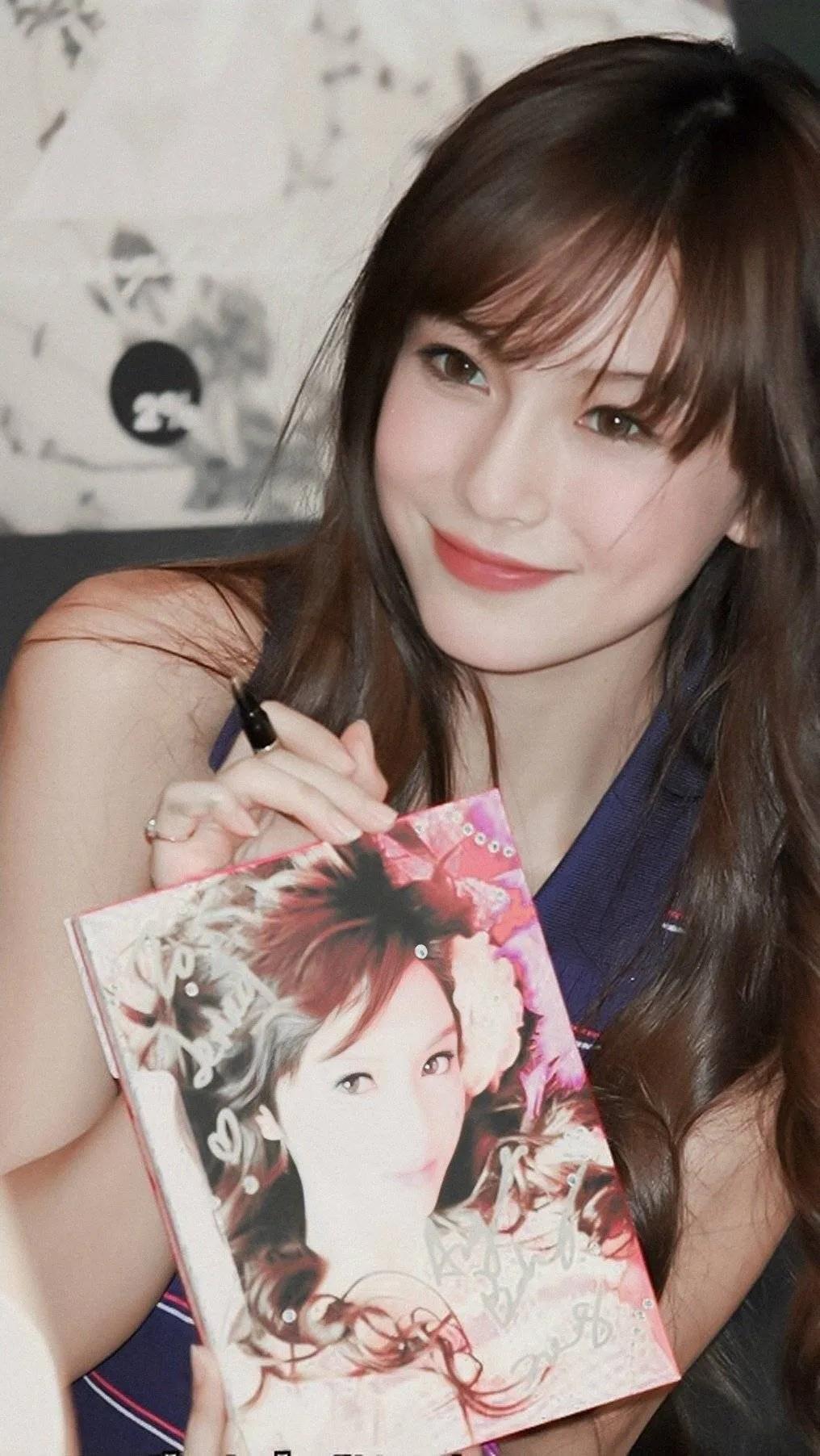 “嫩模皇后”杨颖的升级打怪史，小说都不敢这么写