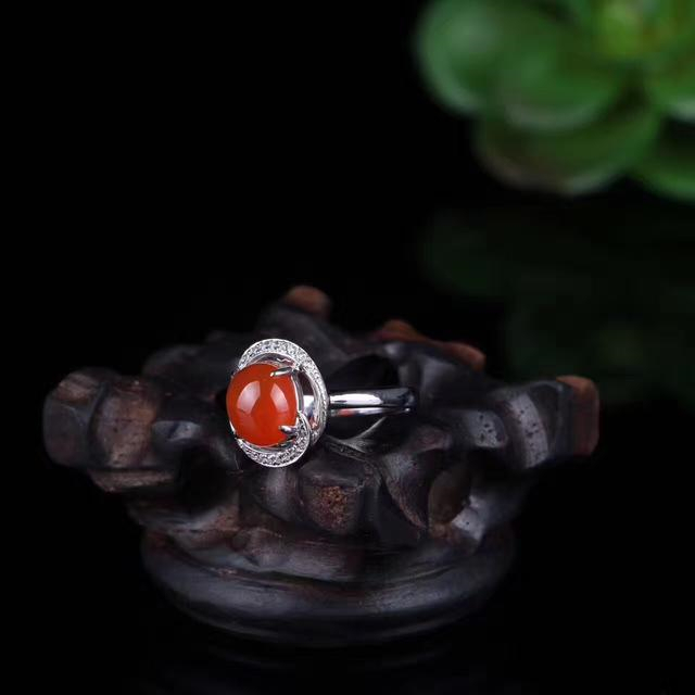 佩戴南红玛瑙有什么讲究,戴南红戒指的禁忌