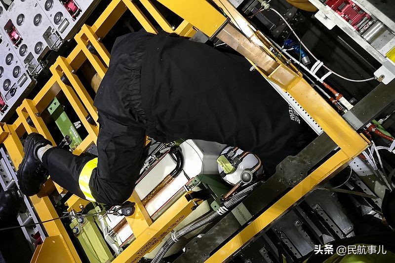 东航的机务,东航机务视频