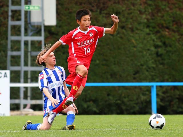 恒大足校长沙青训中心,打造最强足球员