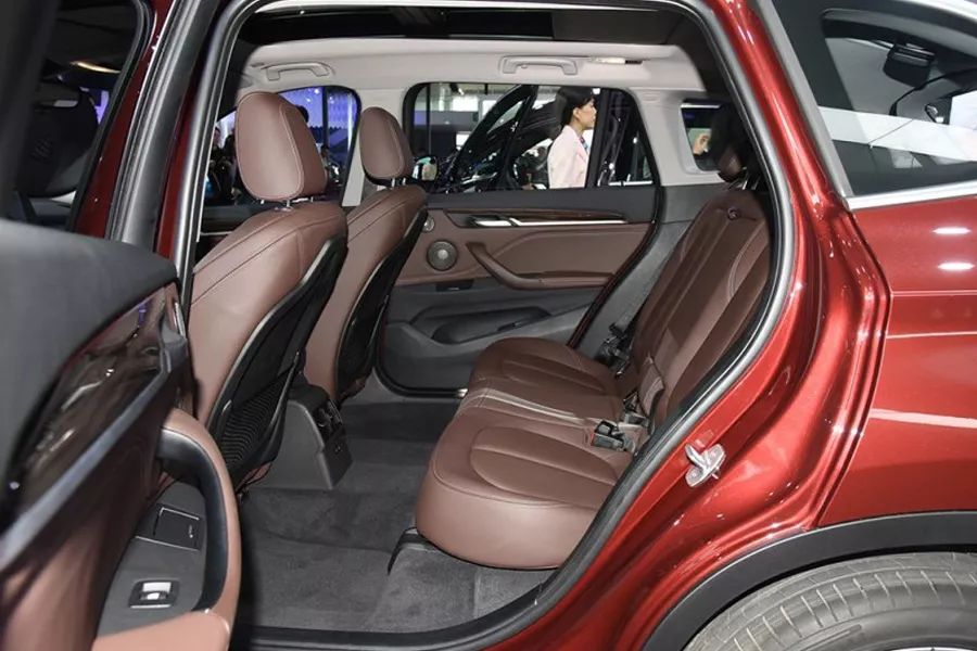 宝马x1新款和q3,宝马x1与奔驰glb200奥迪q3比较