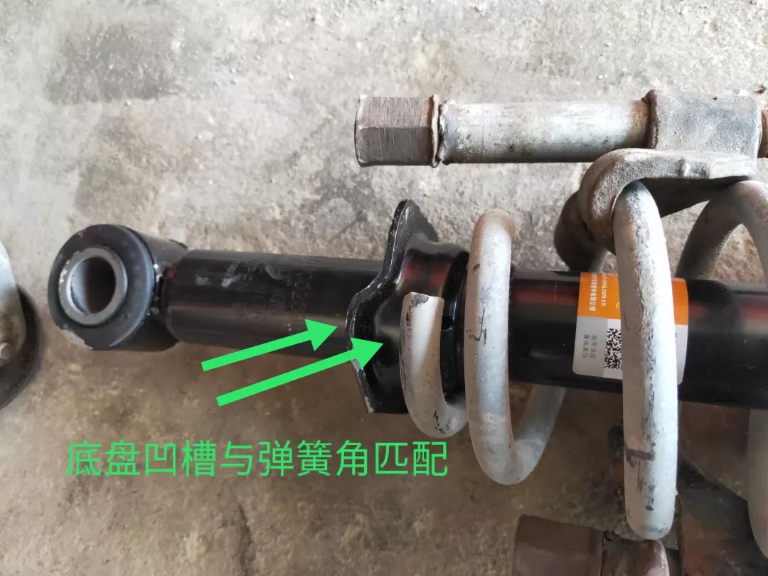 比亚迪f3更换丰田花冠减震器,丰田花冠后减震更换视频