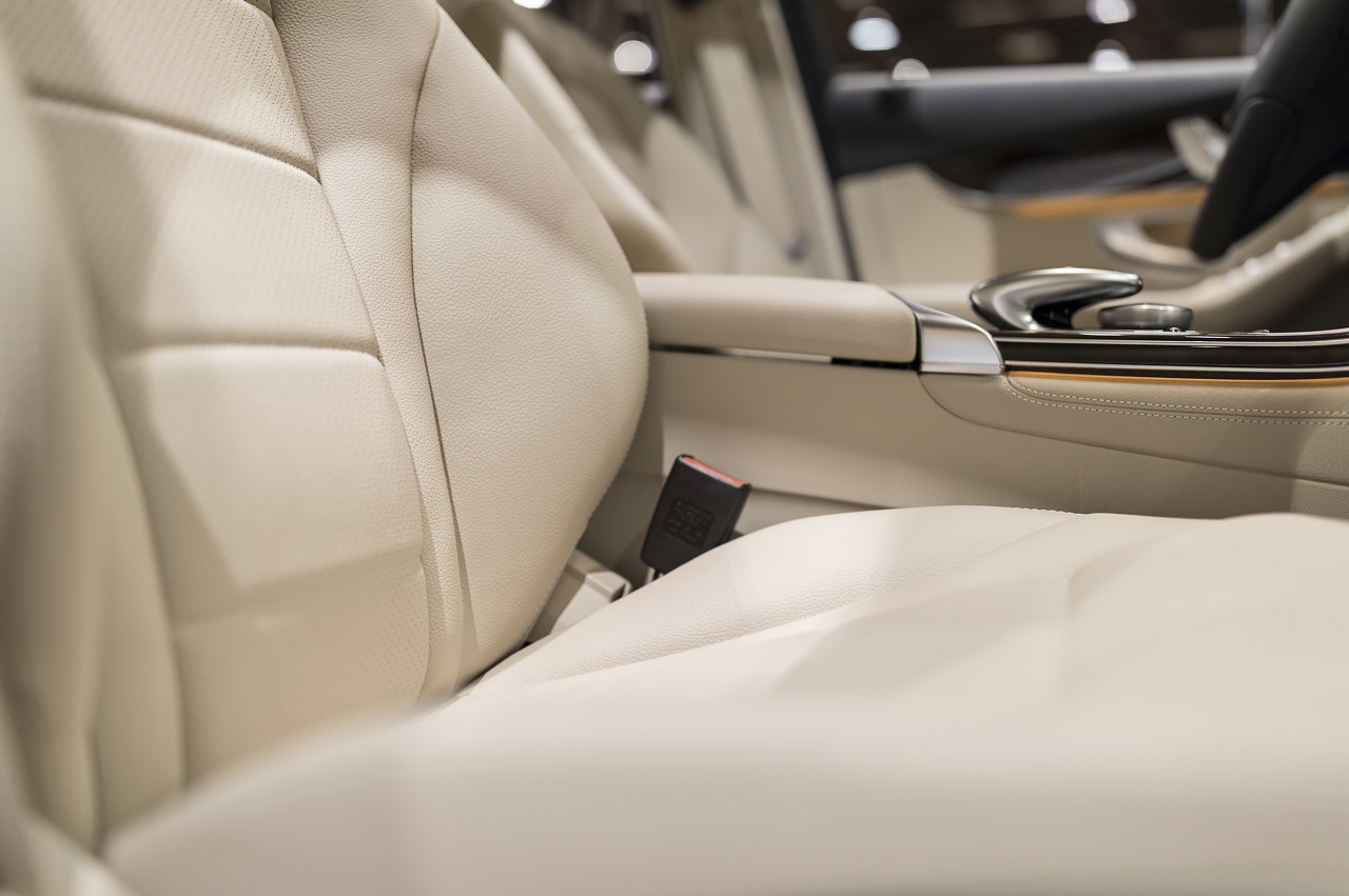 如何调整车内设置,怎样调整车内的舒适度