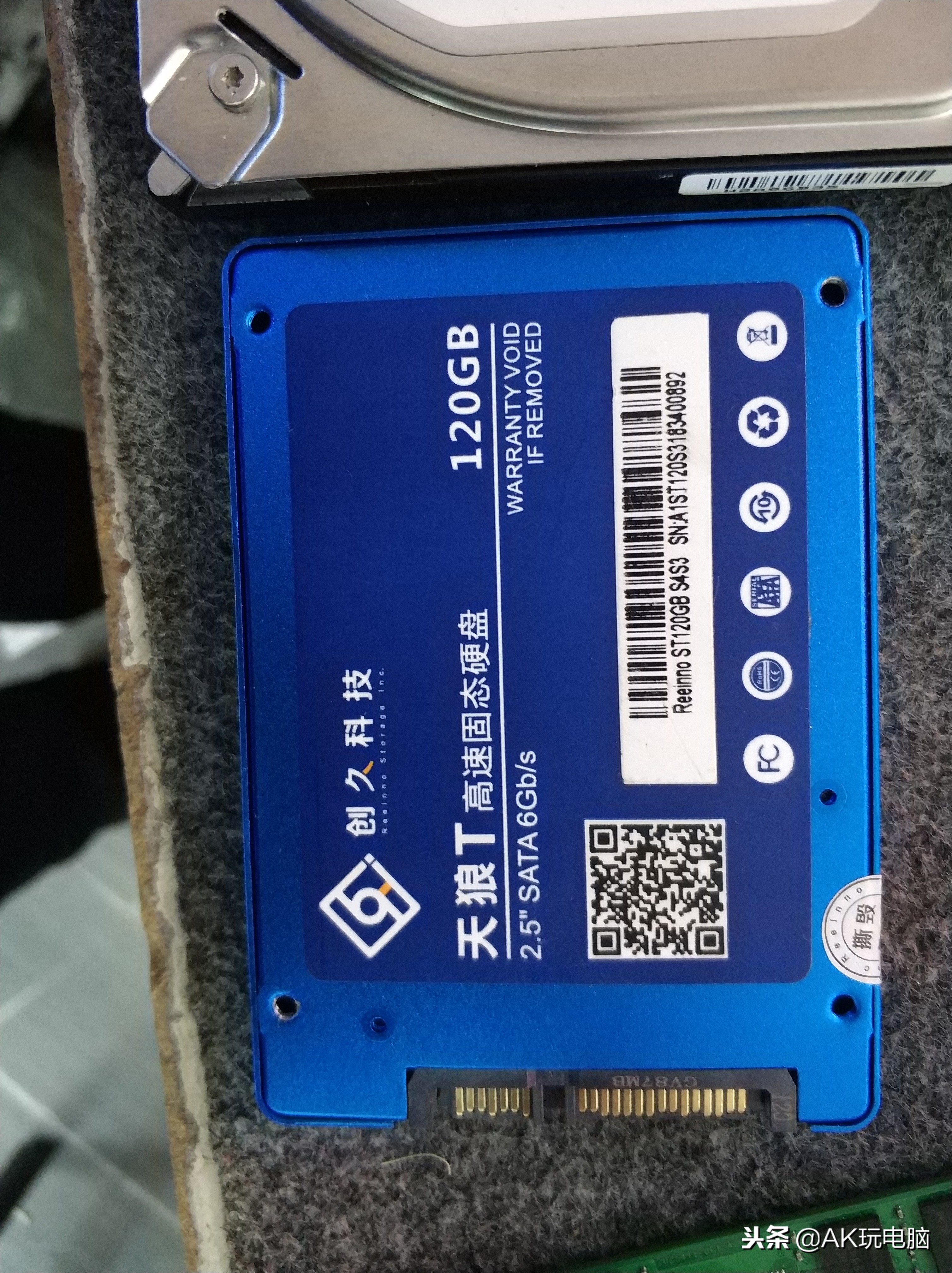 女生电脑2000元,女生买2000左右的电脑