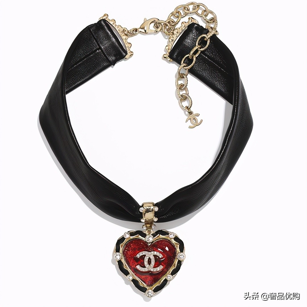 chanel首饰设计,chanel新款金色