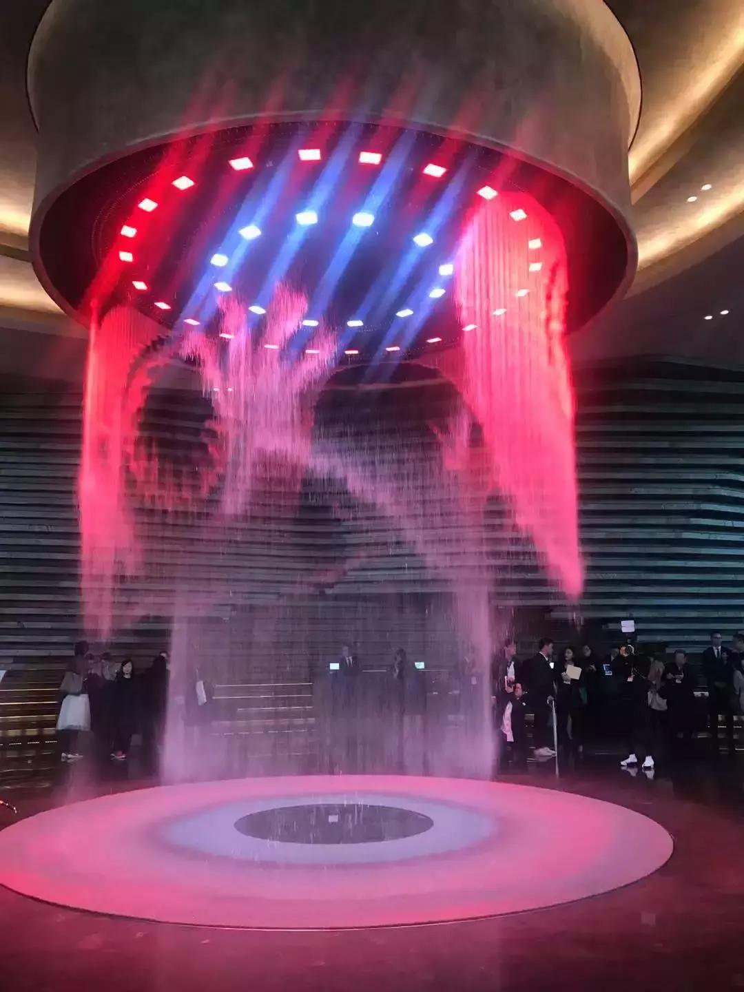 上海深坑酒店是不是18层最贵,上海深坑酒店是七星级酒店吗