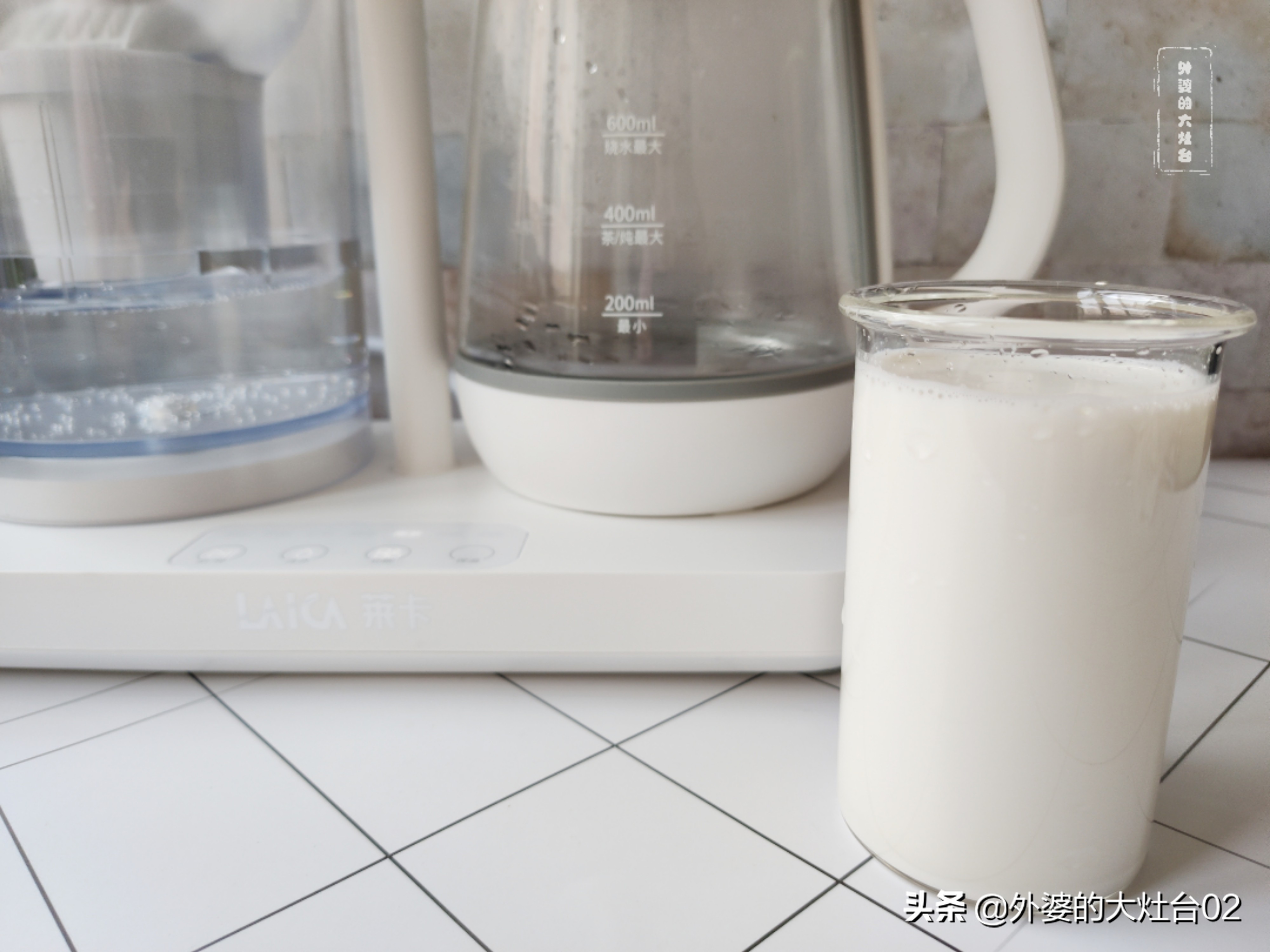 牛奶溢锅怎么解决,热牛奶如何不溢锅