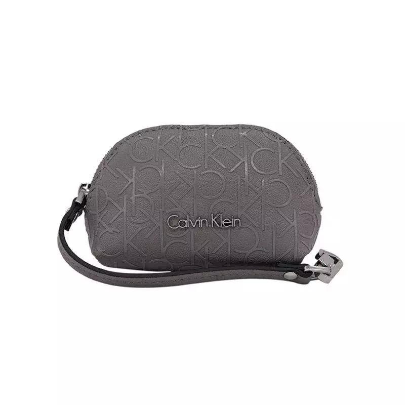 ck内裤的品牌由来和代言人,美国第一大设计品牌