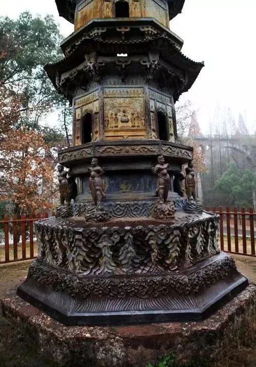 当阳玉泉寺铁塔的资料,中国最高最大的铁塔千佛塔