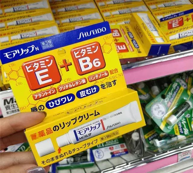 唇膏推荐红榜平价好用大干唇,平价又好用的去死皮唇纹唇膏