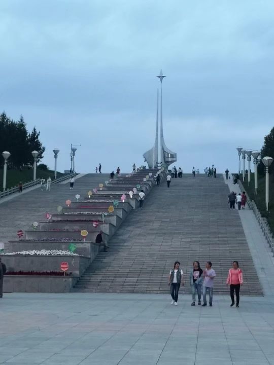 哈尔滨海拉尔呼伦贝尔旅游游记,哈尔滨漠河满洲里旅游攻略