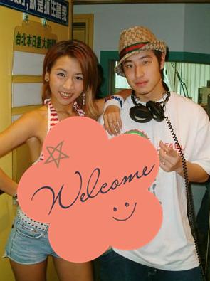 多情的潘玮柏:辜负张韶涵,亲吻selina,自爆交往“八国女友”