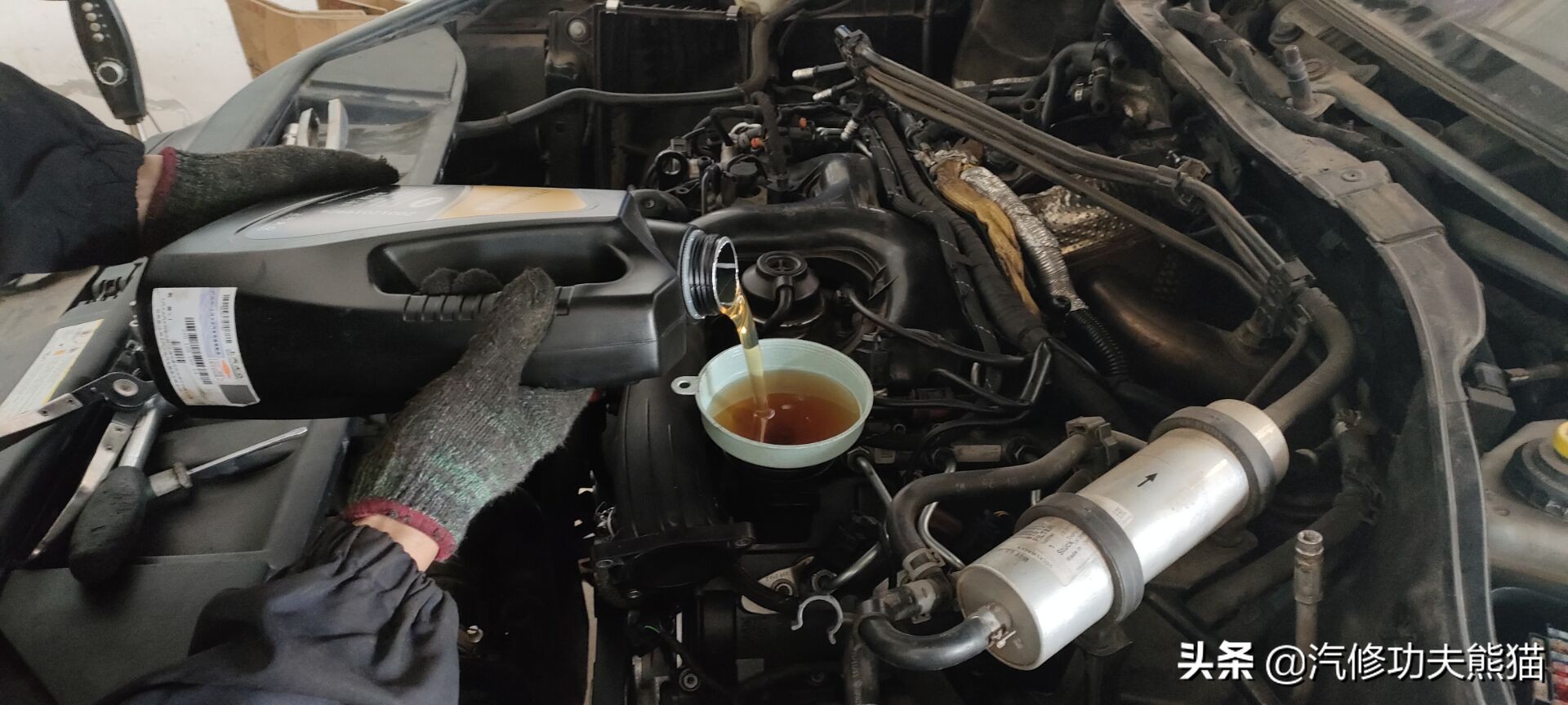 现在最新款的奥迪烧不烧机油,奥迪q7哪年有的柴油