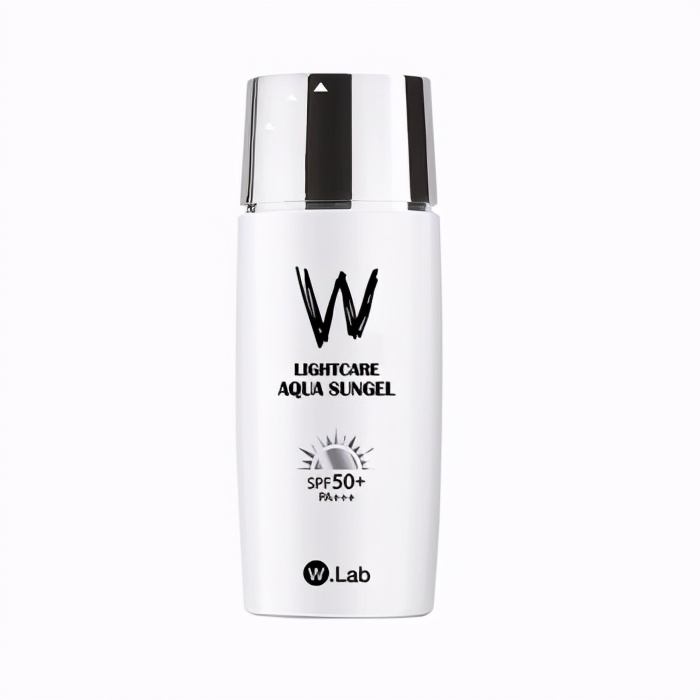 夏季必备的三款防晒霜畅销第一名,50岁妈妈用的防晒霜哪款好