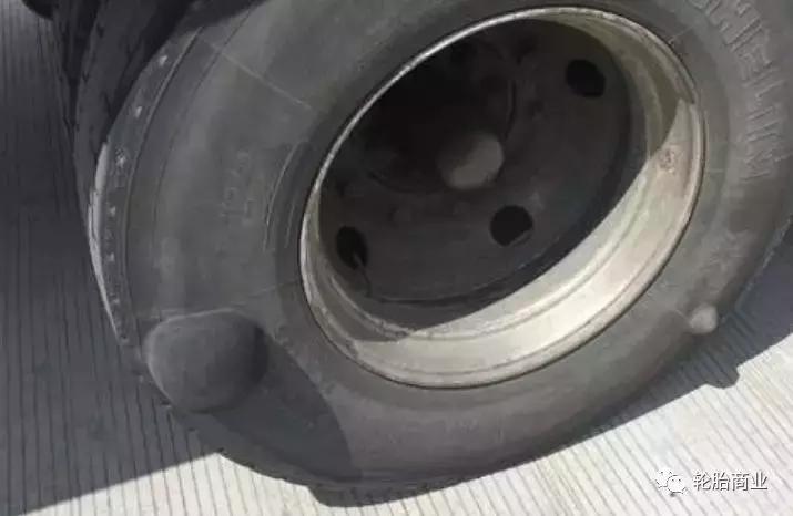 带压圈轮胎的拆卸方法和技巧,如何拆卸轮胎视频教程