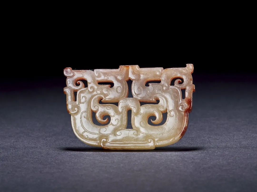 古天一2003年秋拍玉器成交记录,2023年竞价过亿拍品成交现场