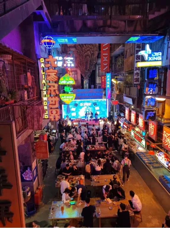 广深扩张遇冷估值百亿的超级文和友还能走多远？