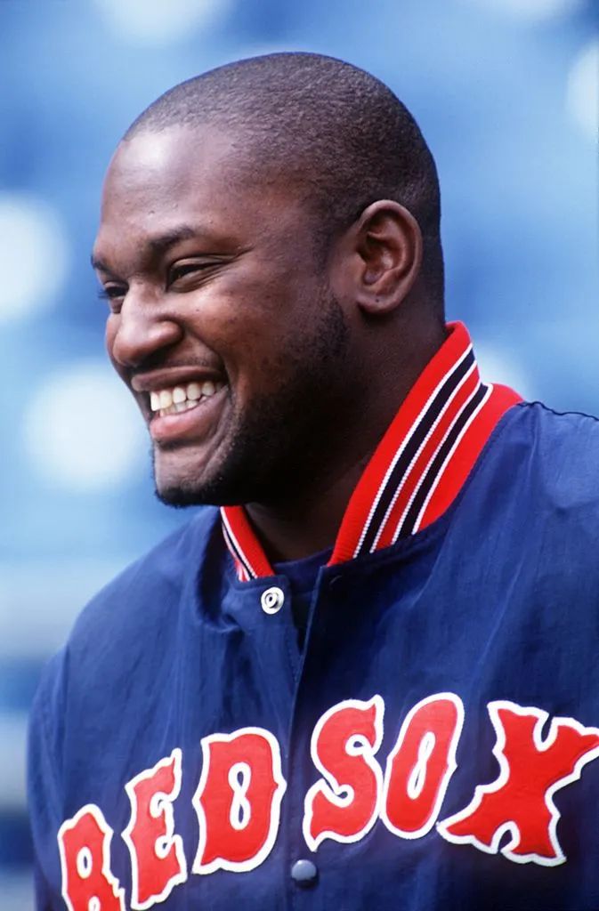 那些年明星穿过的红礼服,哪些球星穿过8号球衣