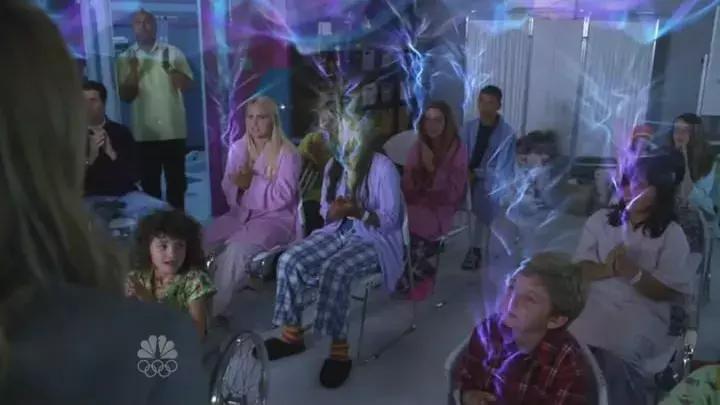 漫威灭霸被暴打,漫威和dc英雄被黑得最惨的一次