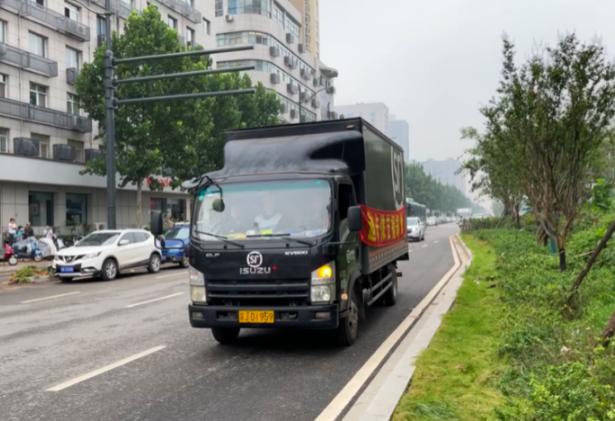 puma彪马kappa,给迪卡侬公路自行车打气