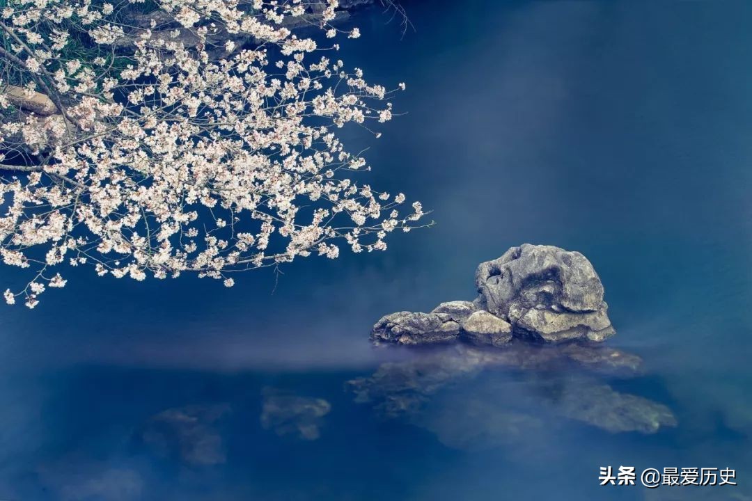 现当代古典情诗推荐,十首最美好的情诗古诗词