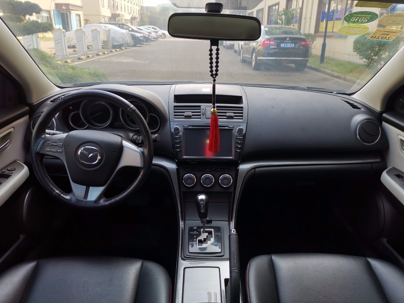 马自达睿翼紫檀色,马自达紫檀色睿翼改装