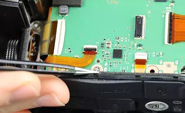 尼康z7ii全画幅微单评测视频,微单尼康z7配什么镜头好