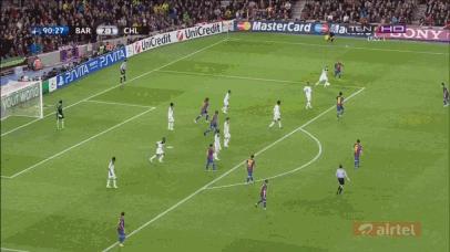 足球里摆大巴是什么阵型,摆大巴战术经典球赛