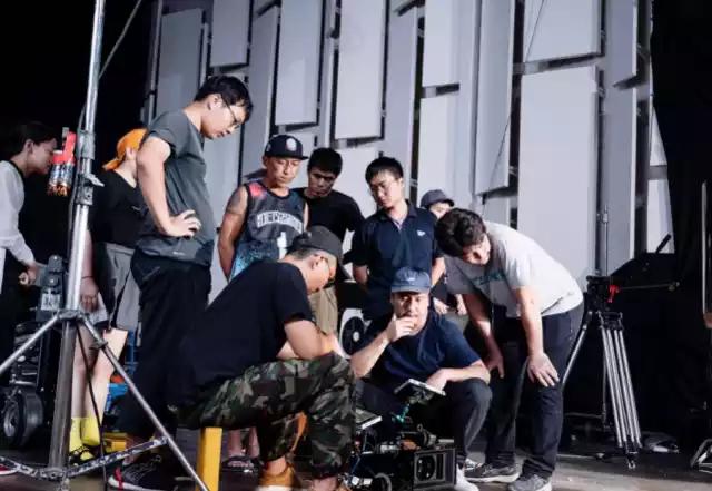 海泉戴口罩,海泉在节目谈羽凡