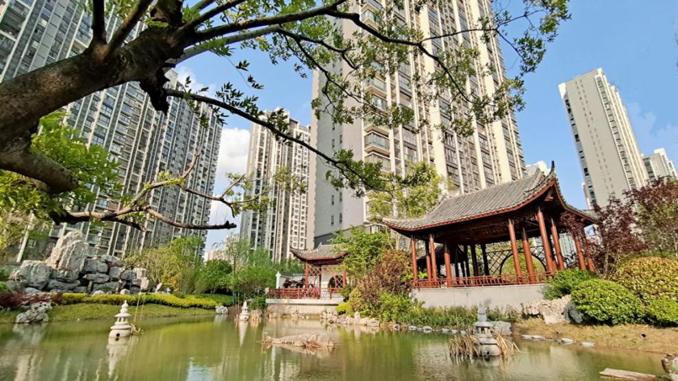 线上快进,线下激活!五月,荣盛物业渐进式启动双线社活