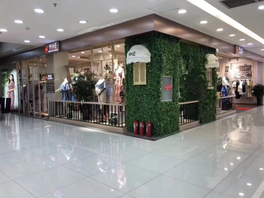 艾蔻mhe轻奢女装,mhe艾蔻女装红色毛衫