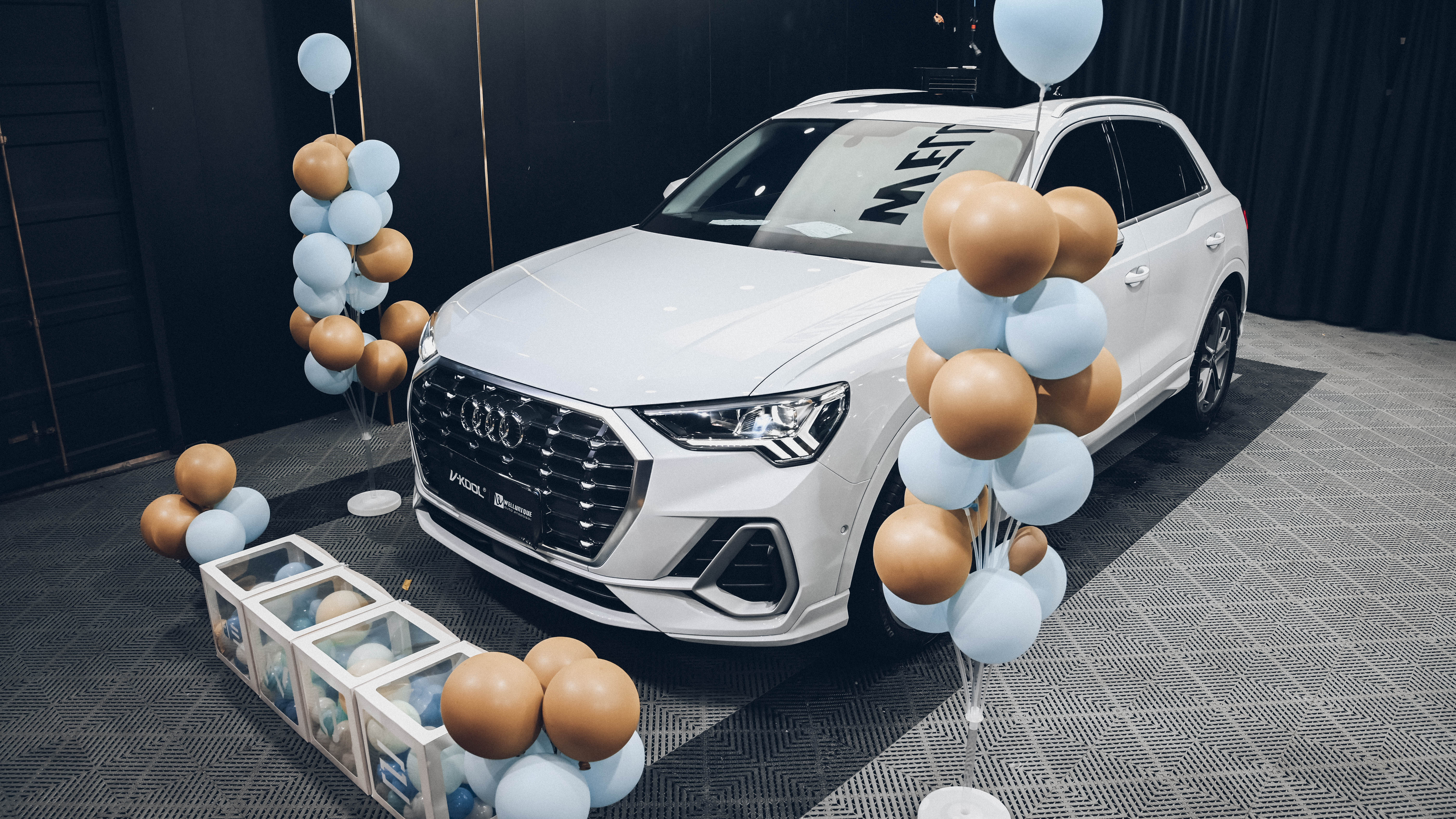 奥迪q3隐形车衣价格2014年,奥迪q3贴xpel隐形车衣多少钱