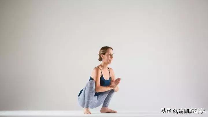 这5个瑜伽体式帮你开髋,髋部过紧的瑜伽动作