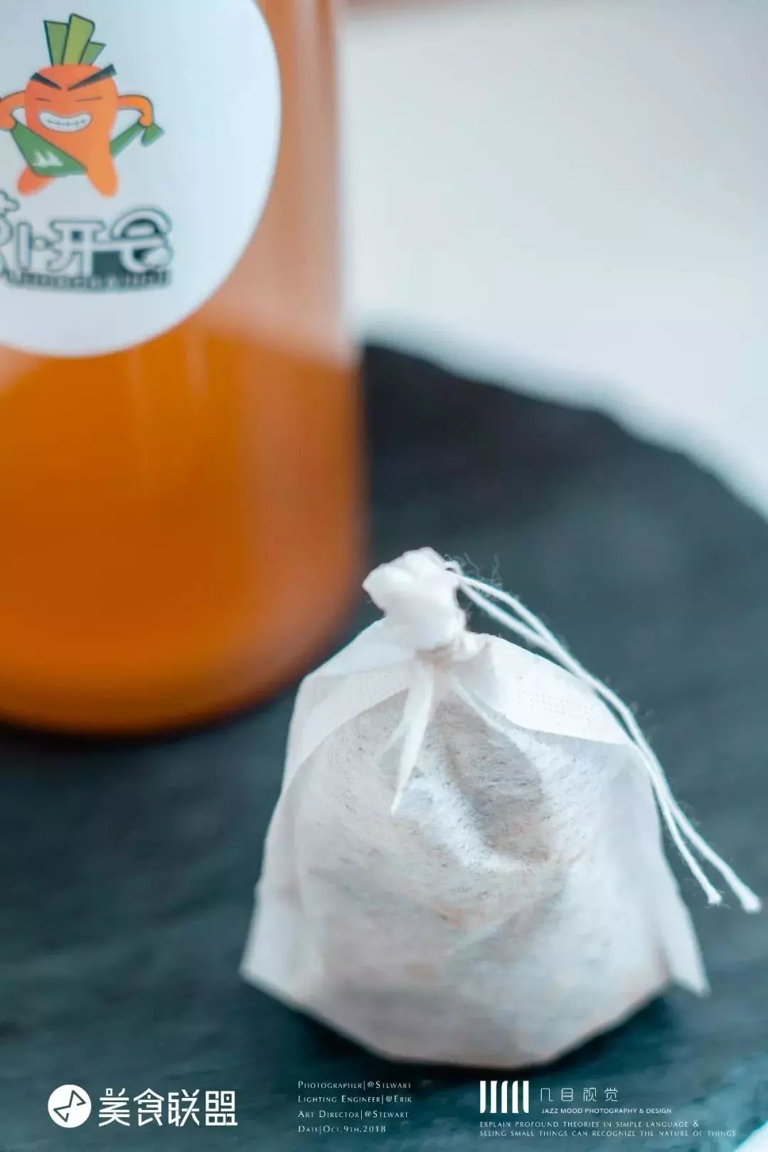 泡菜店一天只卖几百元,昆明白塔路的泡菜